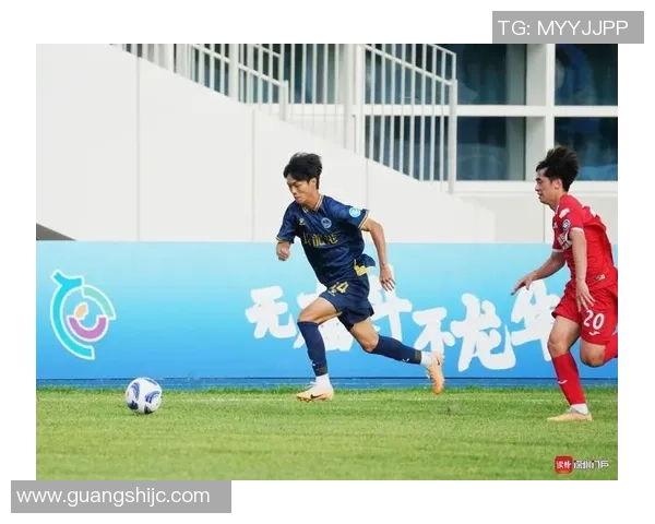 深圳足球队的运营揭秘:从管理模式到市场策略的全景分析 深圳足球队的运营揭秘:从管理模式到市场策略的全景分析