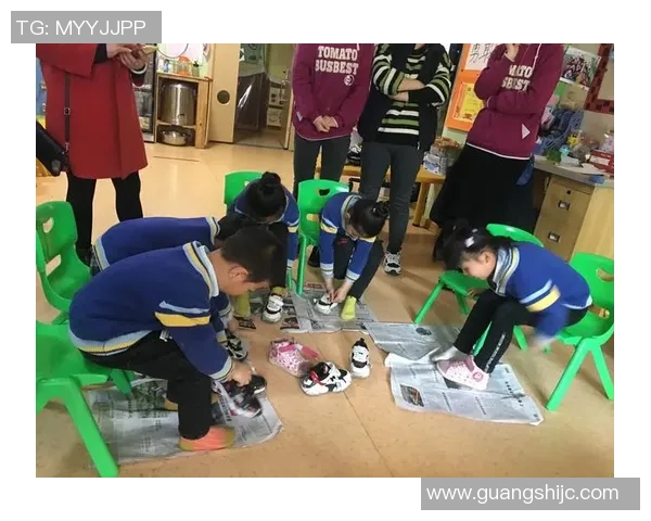 足球场露鸟现象引发热议探讨其对比赛和环境的影响